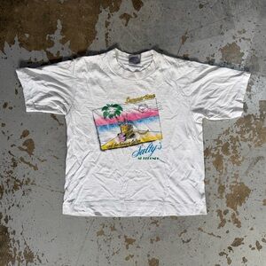 Vintage tee summertime at Redondo